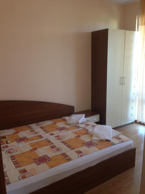 Gardenia Apartments Приморсько Номер фото